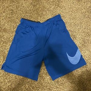 Size L Nike Basketball Shorts
